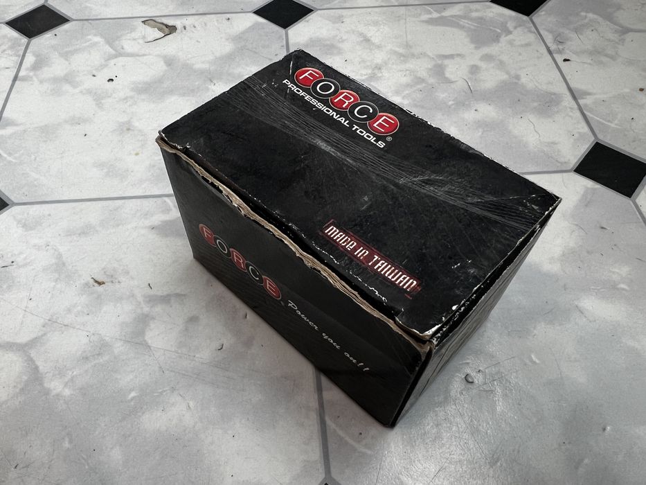 Force головка 32 новая