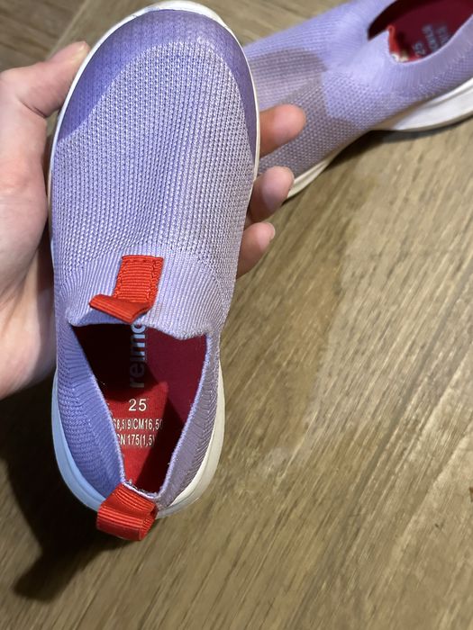 Обувь на девочку