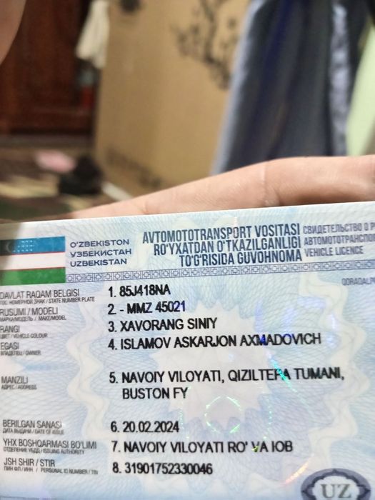 Zil 130 ishlab yuribdi