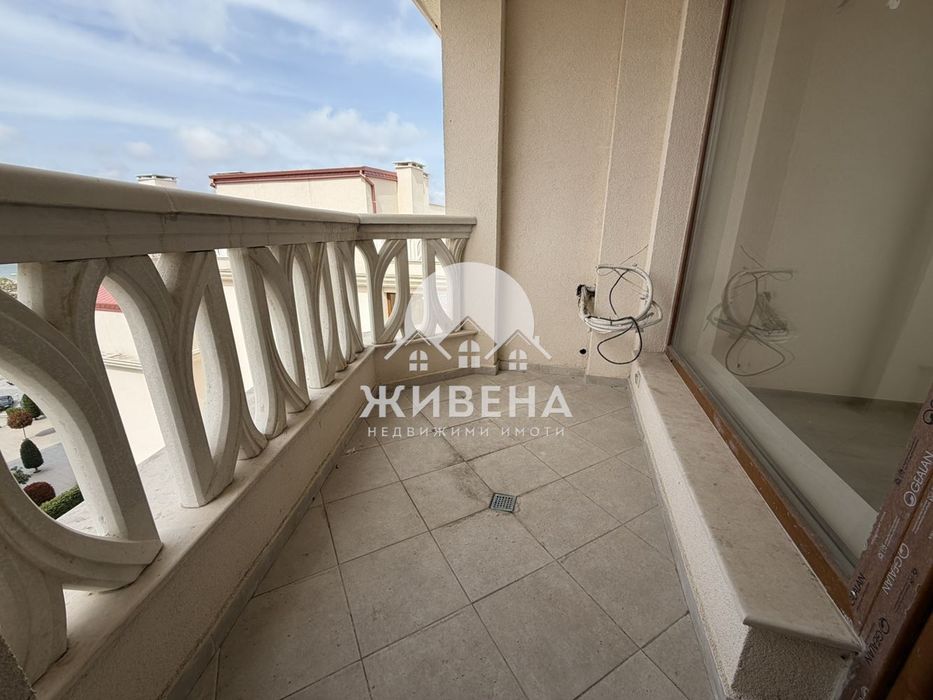 Продава се Тристаен апартамент в Варна, Аспарухово - 91 кв.м за 925 €/кв.м - Снимка #3