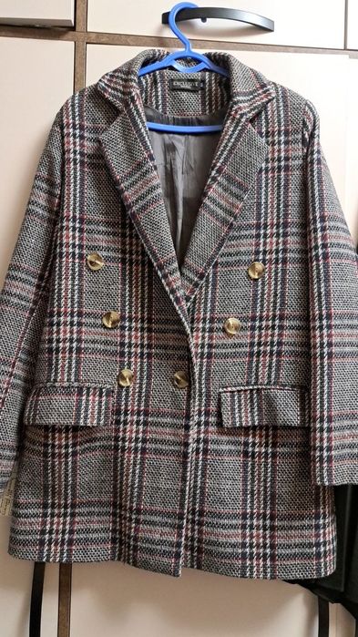 Пиджак на размер 44-46-48.