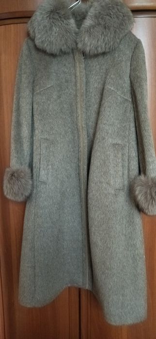 Продам пальто лама