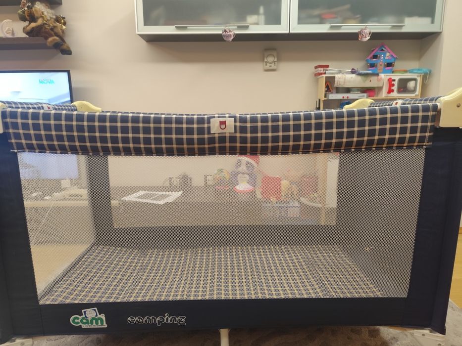 Бебешка кошара за сън