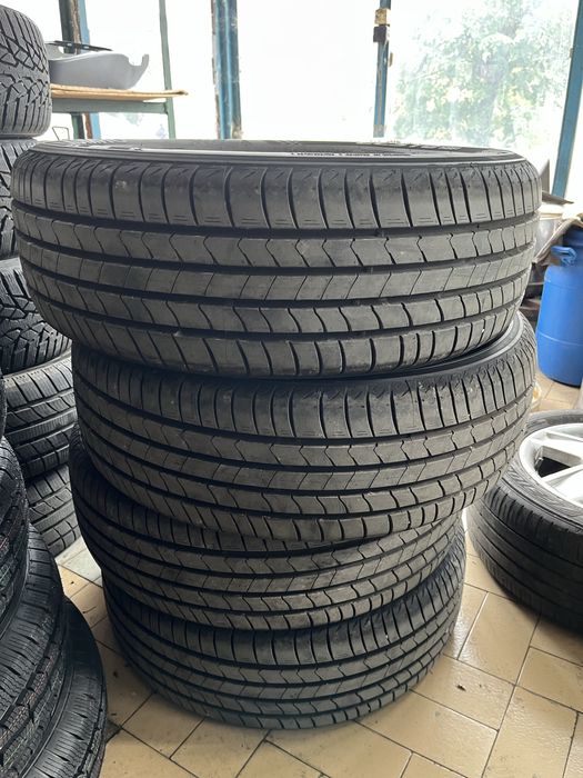 Летни гуми Кумхо 215/60/17