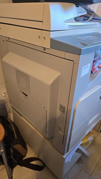 Copiator Canon IR2022