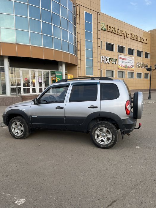 Шевролет Нива в отличном состоянии