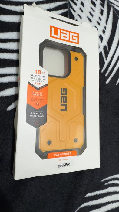 Husa iphone 15 pro nou MagSafe Pathfinder Uag