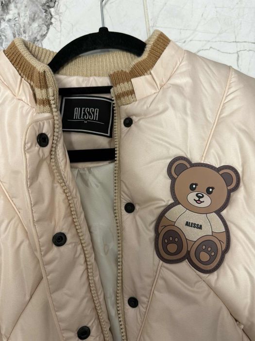 Яке ALESSA Като ново