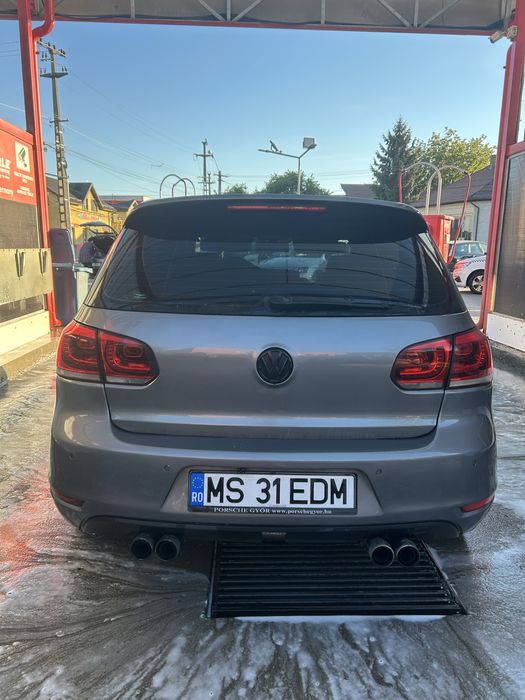 VOLKSWAGEN Golf 2010 — imagine 2