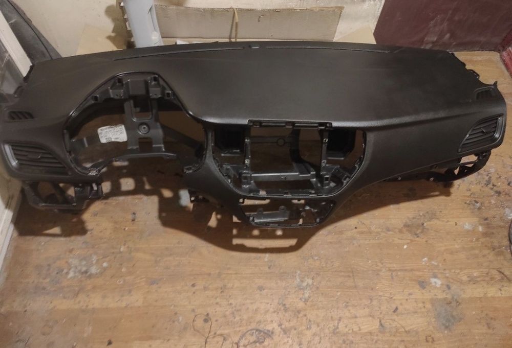 Хюндай акцент панель торпеда ремень руль айрбак подушки ремни.