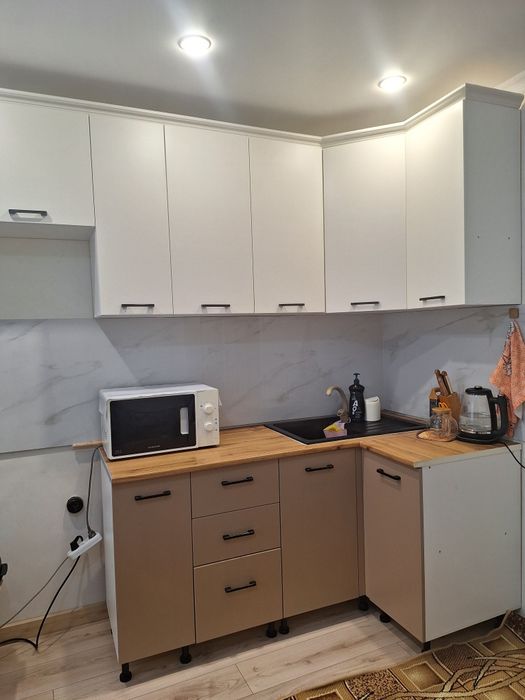 Продам кухню. Самовывоз