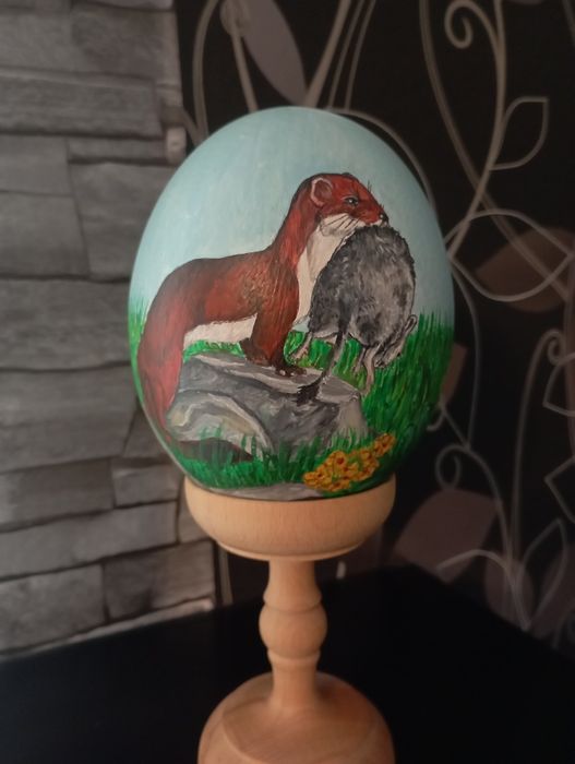 Ръчно рисувано щраусово яйце