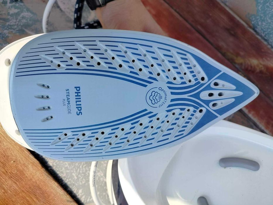 Парогенератор philips GC7057