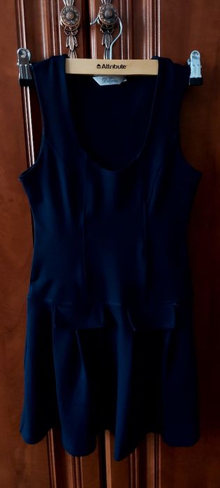 Продам школьный сарафан