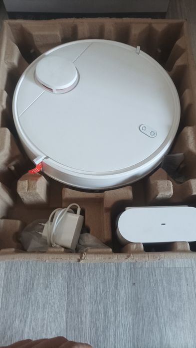 Робот пылесос Xiaomi robot vacuum S 10