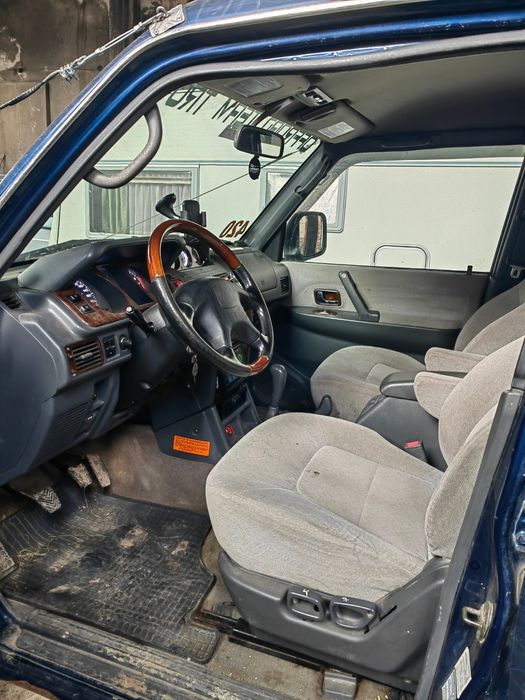 Мицубиши паджеро