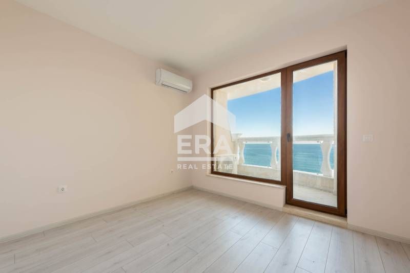 Продава се Тристаен апартамент в Варна, Чайка - 102 кв.м за 2148 €/кв.м - Снимка #3