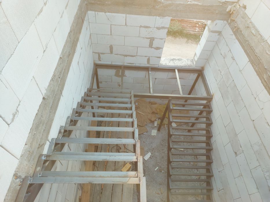 Лестница металл.