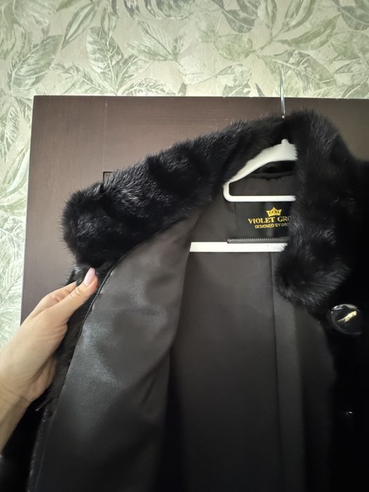 Продам норковую шубу