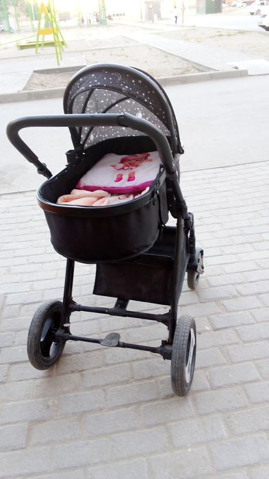 КОЛЯСКА  для девочек и для мальчиков