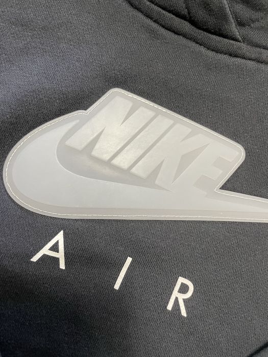 Късо горнище на Nike