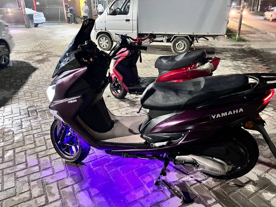 Продам мопед макси