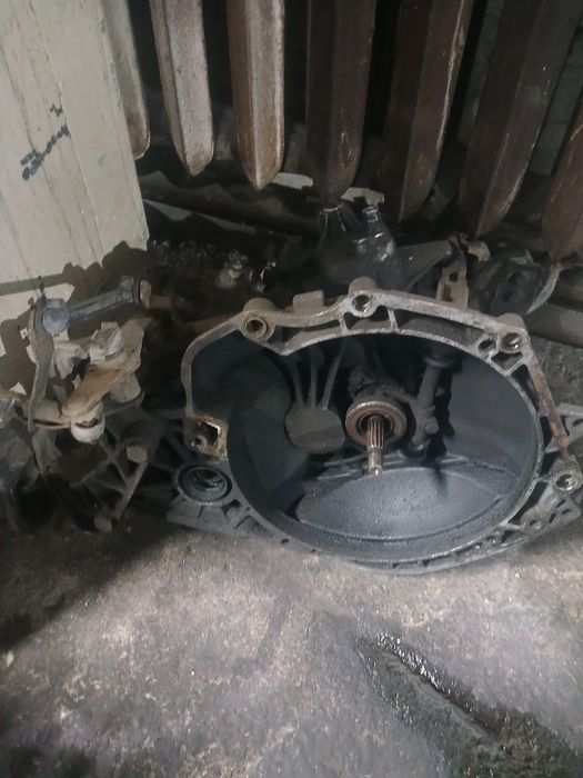 Каропка опел 1.6