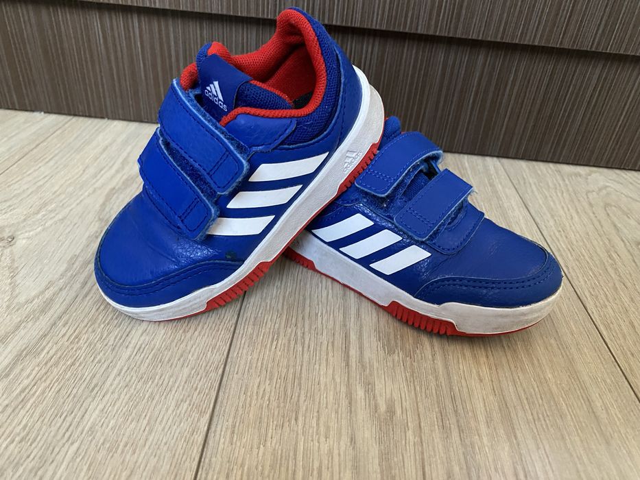 Маратонки за момче