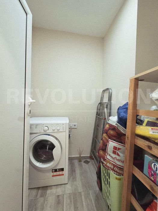 Продава се Тристаен апартамент в София, Света Троица - 84 кв.м за 1640 €/кв.м - Снимка #8