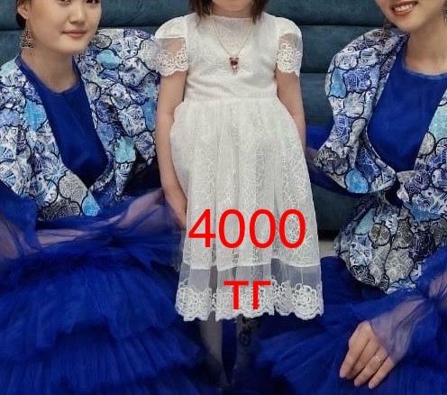 Продам детские платья