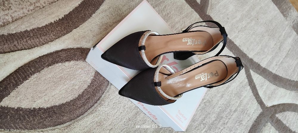 Официални обувки