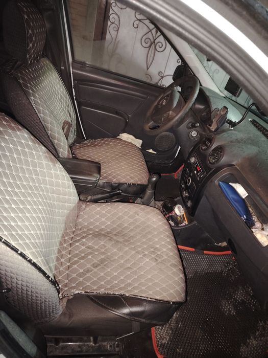 Машина ларгус рено