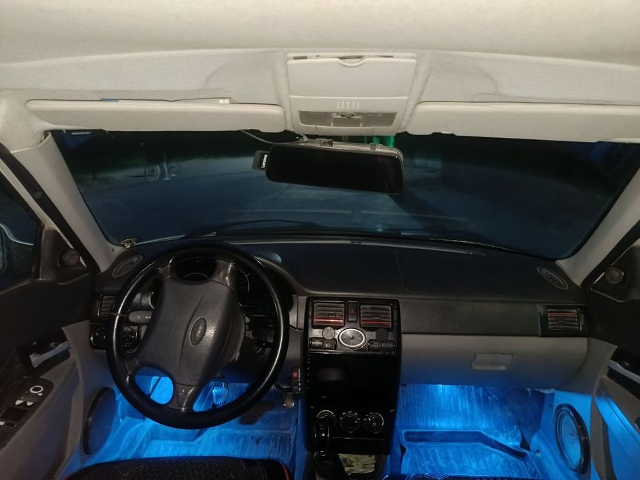 Продаю lada priora