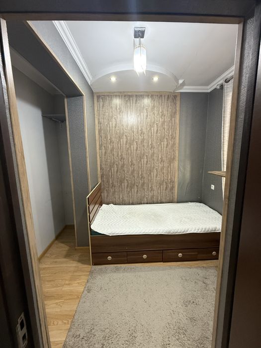 Сдается с обстан квартира, Мирабадский р-н, Куйлюк Массив 2 2/1/4 52м2