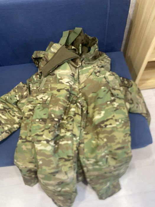 Продам зимний комплект