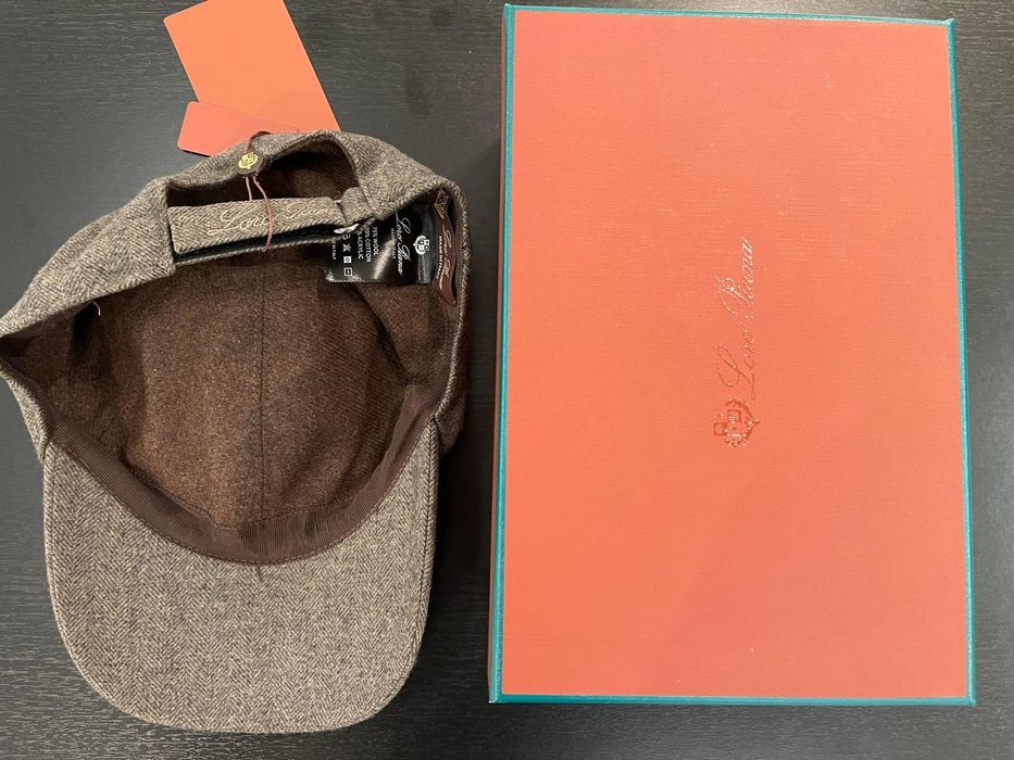 Sapca Loro Piana premium cu cutie.
