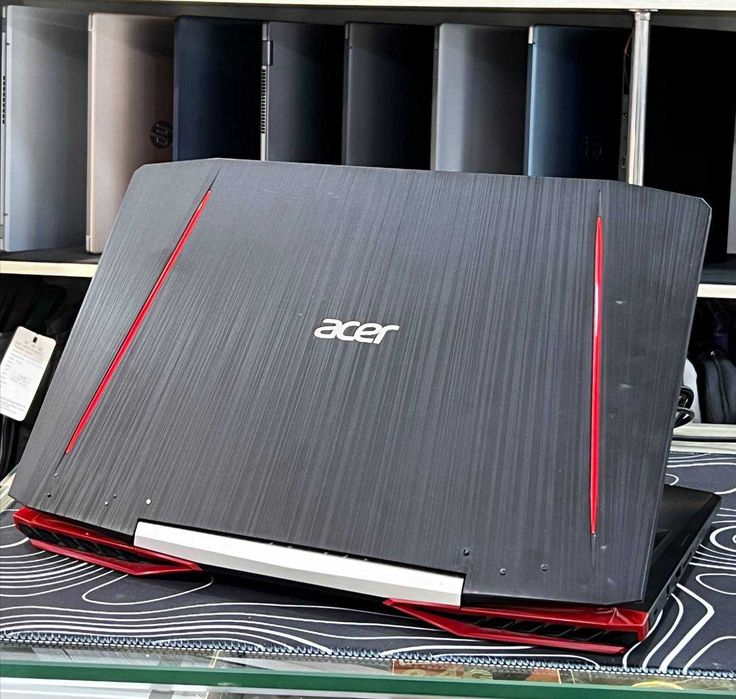 Acer Aspire VX15 i5-7300HQ DDR4 8GB SSD Nvme 256GB GTX1050 4GB
