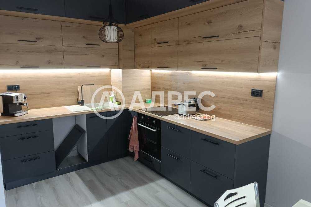 Продава се Тристаен апартамент в Разград, Орел - 78 кв.м за 1047 €/кв.м - Снимка #2