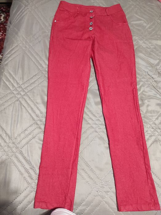 Дамски Панталон червен