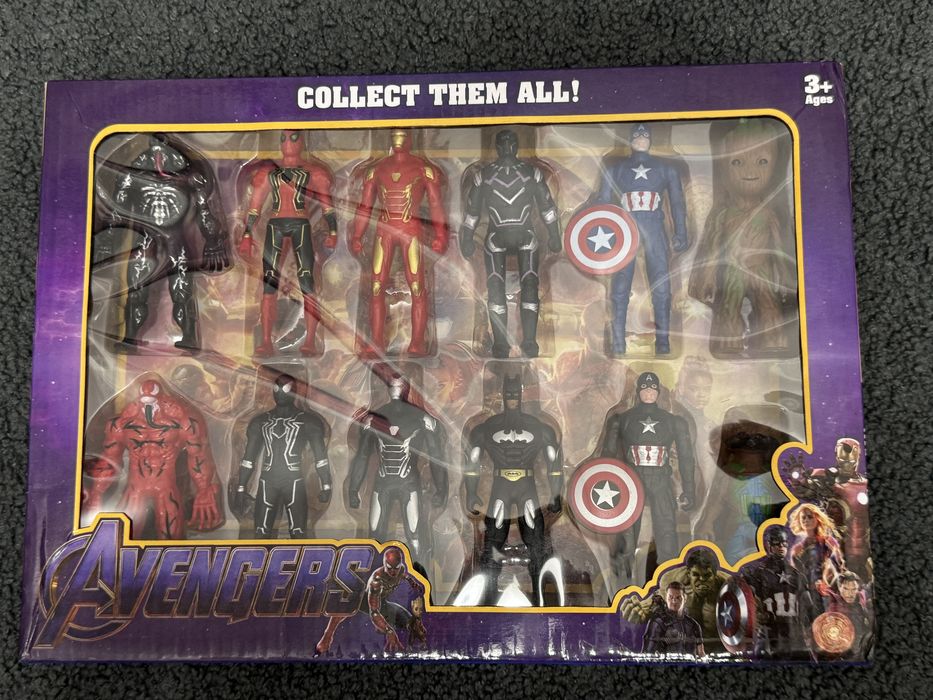 Продам коллекцию фигурок Marvel Игрушек Человек-паук