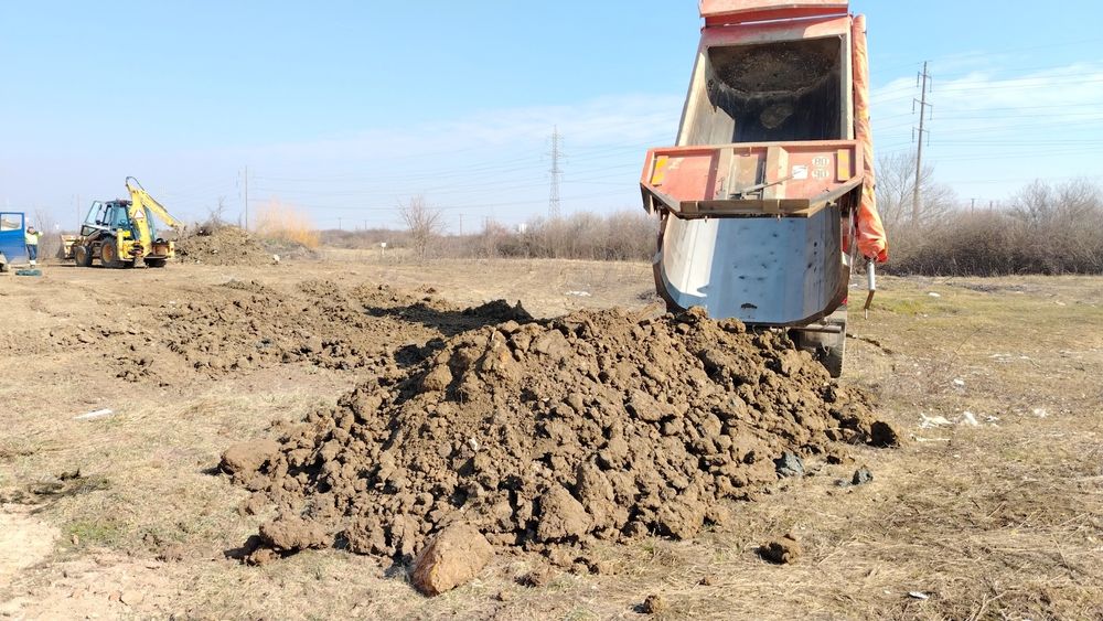 Vând pământ negru vegetal, mranița, pământ nisipos