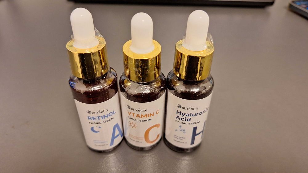 Комплект серуми за лице – Retinol + Vitamin C + Hyaluronic Acid (нови)