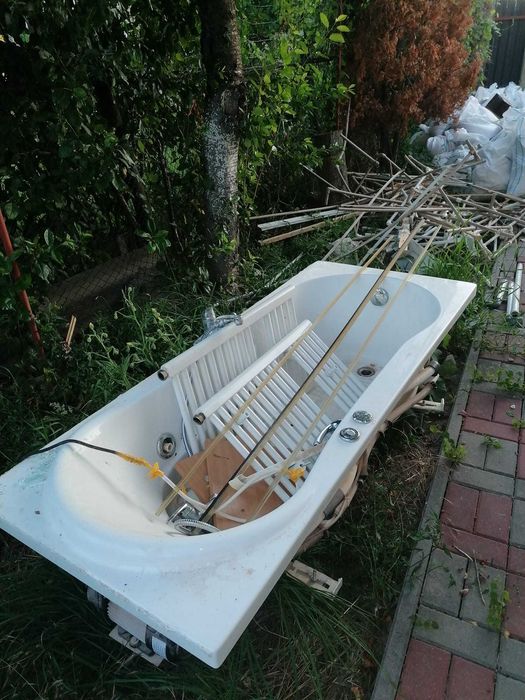 curatenie apartamente ,Cărat /Eliberare moloz, gunoi, mobilă veche