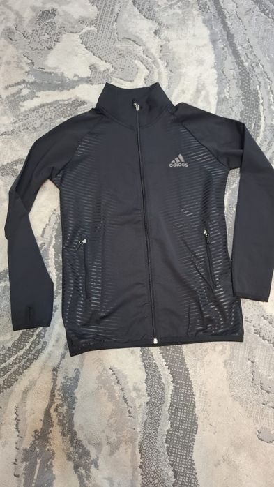 Hanorace Nike, Adidas,Tommy și Puma