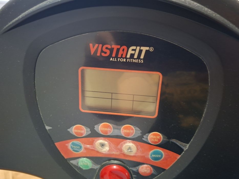 Бягащата пътека Vista Fit TS5205 (TS 5205).
