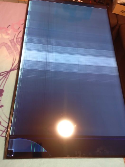 Samsung 50 AU7280 за части 2бр