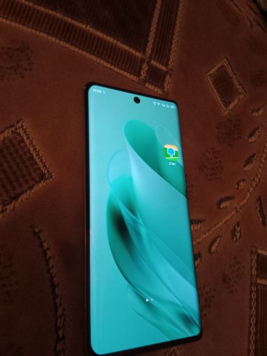 Продам или обмен Infinix Zero 30 5g 12/256