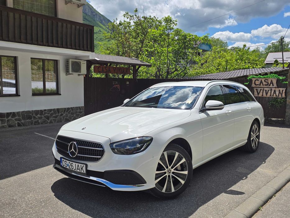 Mercedes - Benz E300 de 4Matic