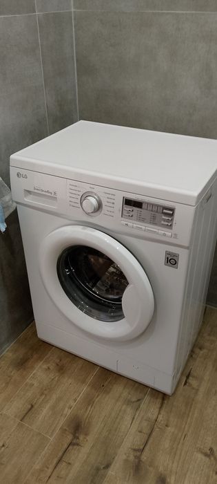 Продается стиральная машина LG 6 кг6 кг