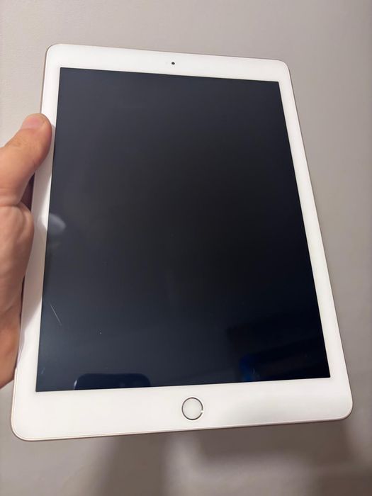 Ipad gen 5 gold a1822